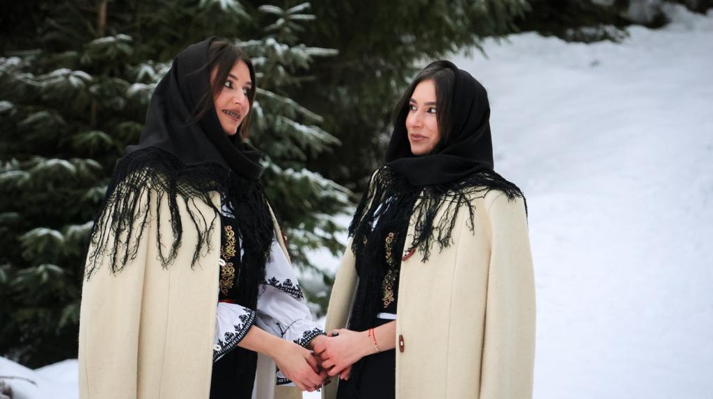 Adriana și Mirela Șoit: Dumnezeu a lăsat Apusenii să mustească de metale prețioase dar poate cel mai de preț aur este cel din sufletul oamenilor 