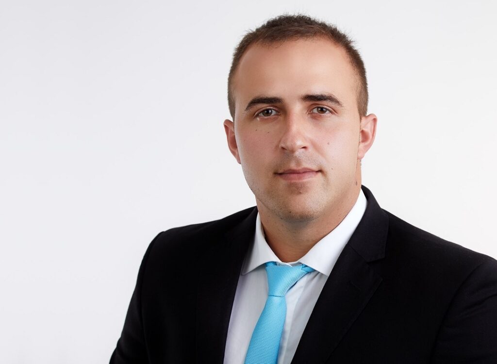 Marius Rof acuză PNL Alba de tratament inechitabil a cetățenilor din Alba: Investiții mai puține în Abrud, Baia de Arieș, Câmpeni și Zlatna