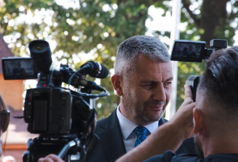 Senatorul PNL Călin Marian acuză PSD de blocarea proiectelor de dezvoltare la Geoagiu: „Hoția are întotdeauna picioare scurte!”