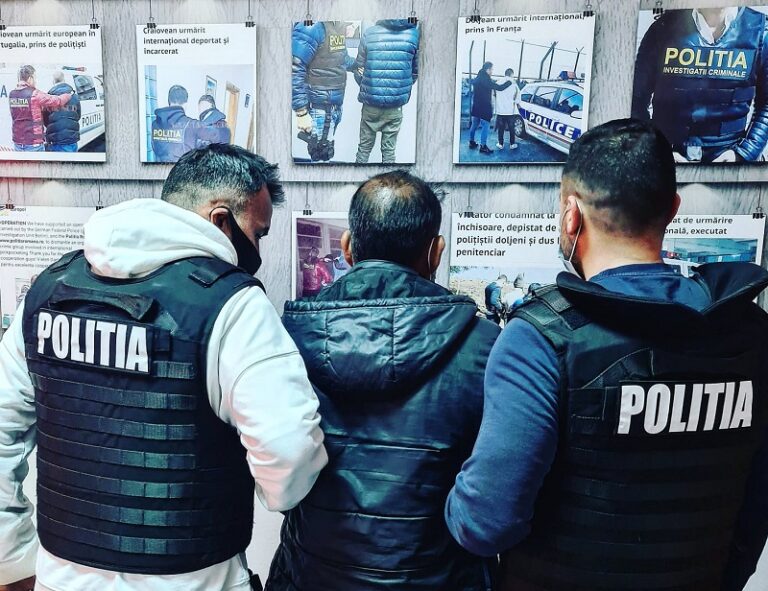 Un bărbat din Brănișca, urmărit internațional, identificat de polițiști, pe raza comunei Brănișca
