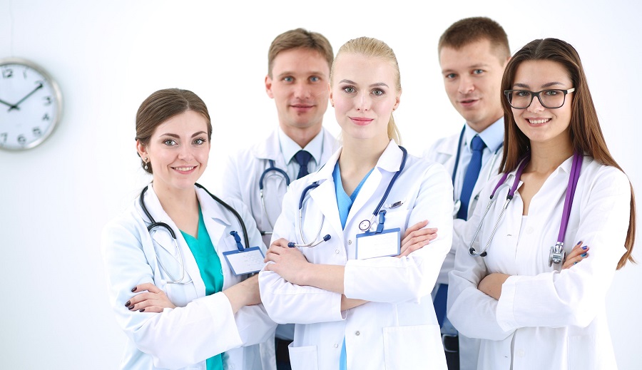 2.200 de posturi de medici, asistenți medicali și personal auxiliar sunt scoase la concurs
