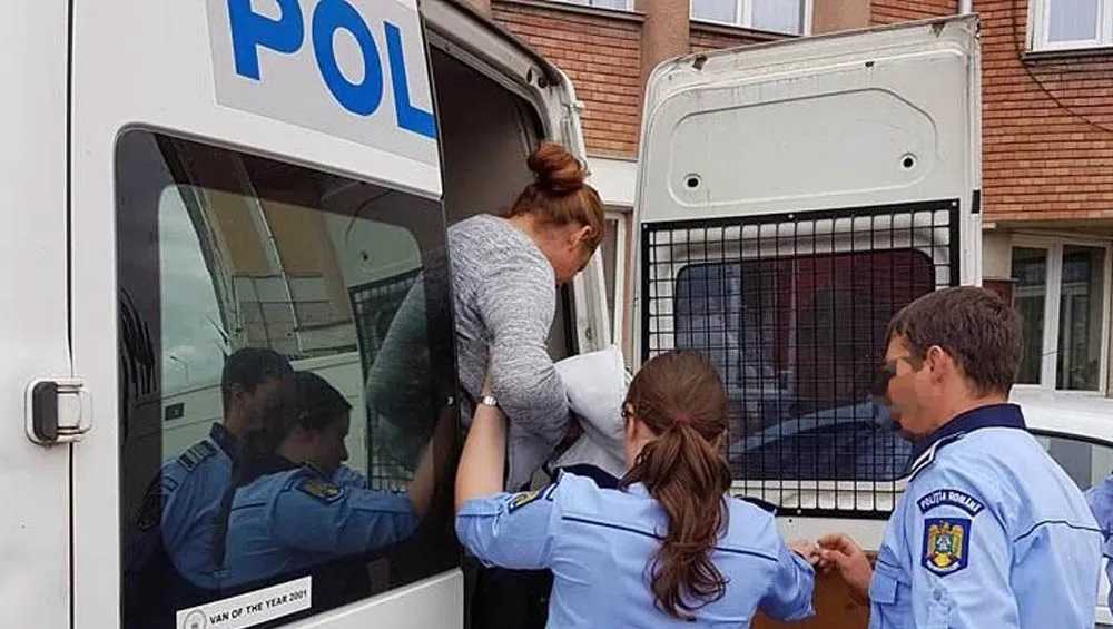 O femeie din Sebeș, condamnată la 7 ani de închisoare, a fost identificată și reținută de polițiștii din Sebeș