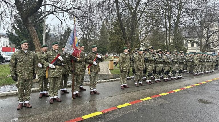Ceremonia de depunere a jurământului în cadrul Batalionului 26 din garnizoana Brad
