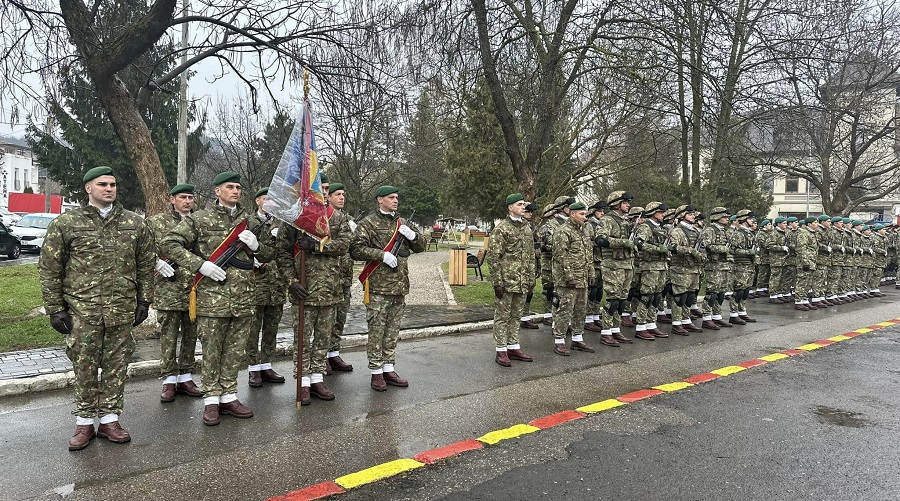Ceremonia de depunere a jurământului în cadrul Batalionului 26 din garnizoana Brad