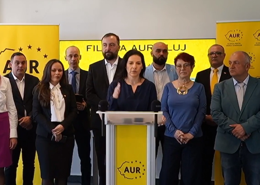 Gianina Cuc: Clujenii au dezvoltat orașul. Emil Boc de 20 de ani încearcă să pară că face ceva, însă nu face nimic!