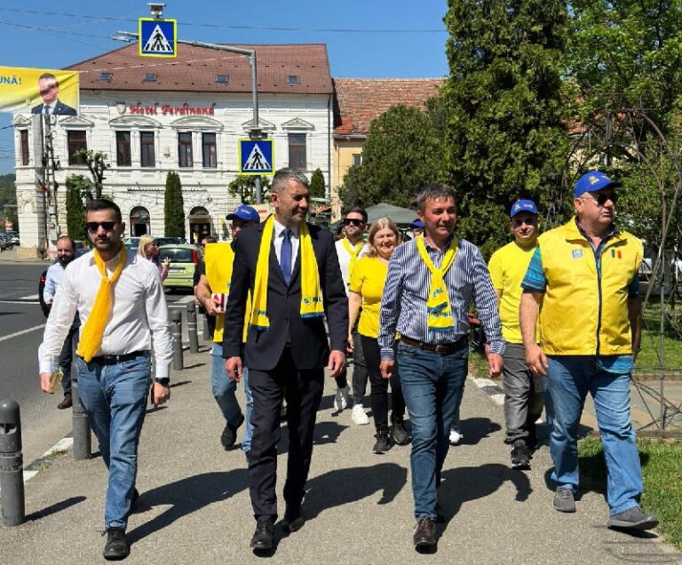Călin Marian, în Țara Hațegului: Ținut încărcat cu istorie, peisaje sublime, obiceiuri și tradiții de neclintit în fața timpului