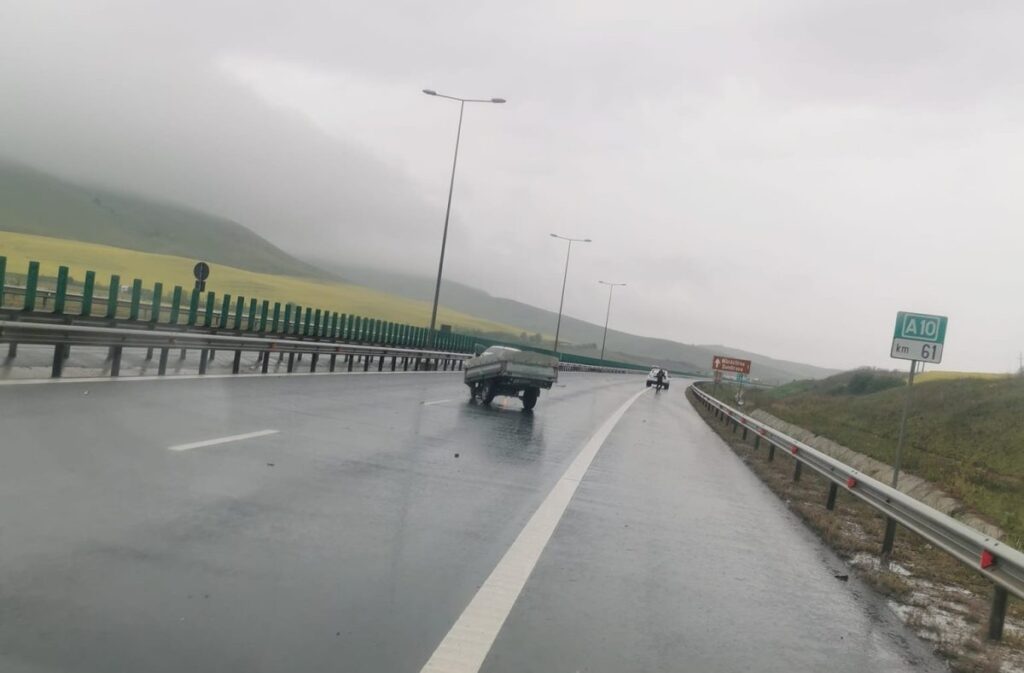Accident pe Autostrada A10 Turda – Sebeș, în zona Dumbrava