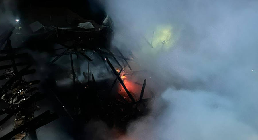 Incendiu aseară în Stejăriș, Moldovenești: O femeie a murit după ce o sobă a rămas nesupraveghetă!