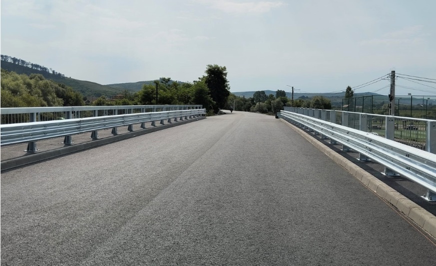 Se va construi un pod nou pe DJ 103L, în localitatea Mănăstireni