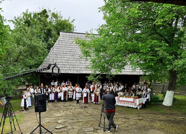 „Ana Strîmturean – 40 de ani de activitate artistică”, o zi dedicată celebrării unei cariere impresionante