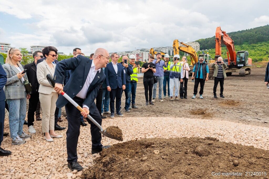 Un moment istoric pentru Cluj-Napoca: încep lucrările la Spitalul Regional de Urgență. Centura metropolitană are startul lucrărilor în teren tot aici, pe 24 mai!