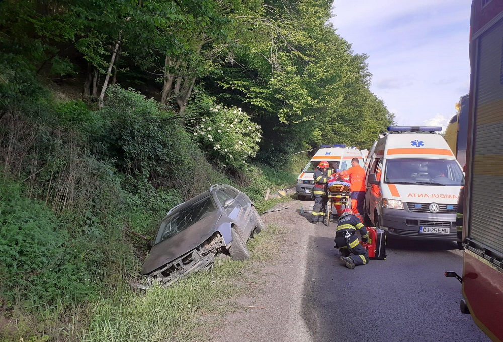 Accident cu patru victime pe DN1E60 Cluj-Oardea între Poieni și Ciucea: Două femeie au ajuns la spital!