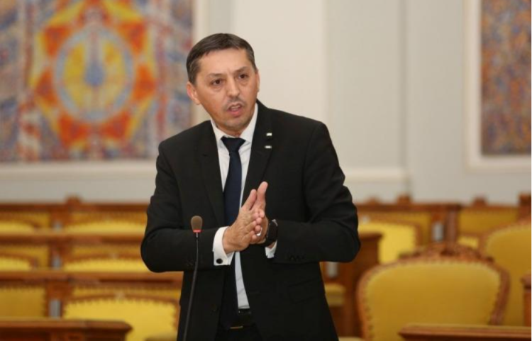 Daniel David: Companiile vor tineri nu foarte bine pregătiți să-i plătească mai puțin, pe model chinezesc