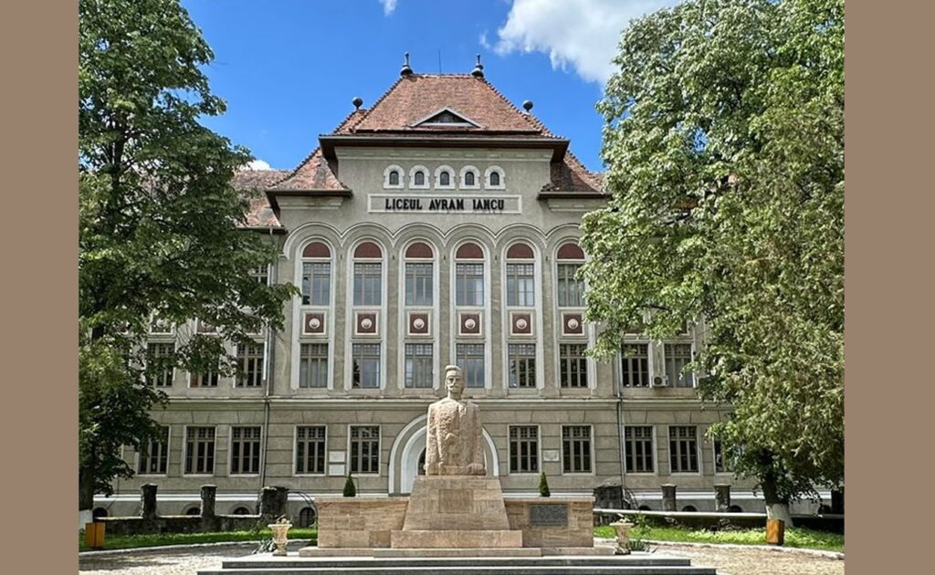 Un liceu de elită din Hunedoara a obținut un record greu de egalat la Olimpiada Județeană de Informatică