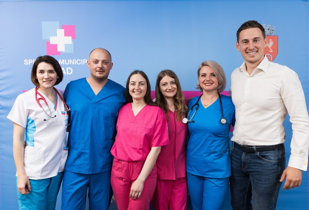 Medici noi și tineri la Spitalul din Brad. Ce specializări au?