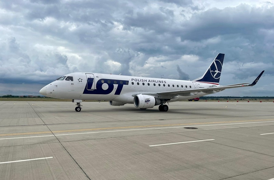 Noi zboruri spre Varșovia de pe Aeroportul Oradea lansate de compania aeriană LOT Polish Airlines