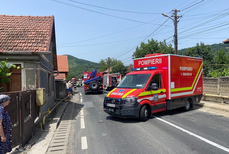 Cum s-a produs accidentul de pe DN76, Șoimuș, soldat cu 8 răniți? FOTO de la accident!