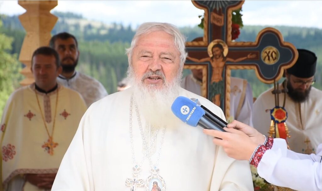 (VIDEO) Cuvântul de învățătură al ÎPS Andrei la sfințirea bisericii de lemn din Smida, Beliș