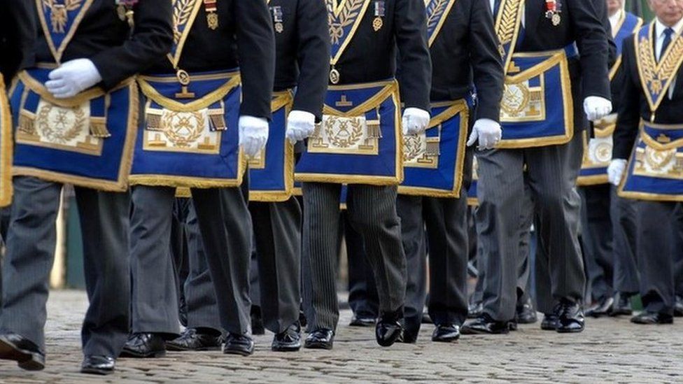 Masonii români au premiat elitele societății românești! Cine sunt câștigătorii Galei Premiilor Marii Loji Naționale din România?