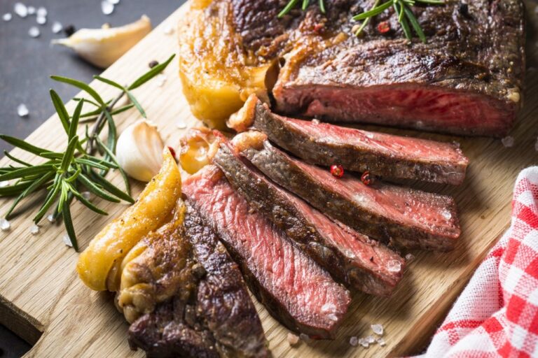 5 Motive pentru a Alege Carnea de Vită Premium Angus de la Karpaten