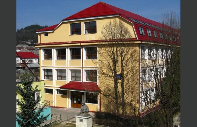 Festivitatea de deschidere a noului an școlar nu va fi organizată la Colegiul Național „Avram Iancu” Câmpeni