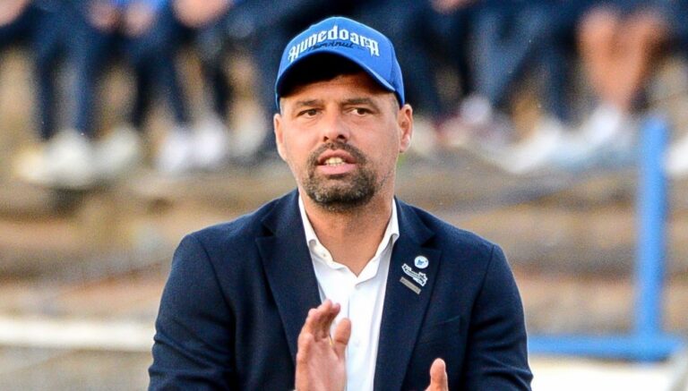 Florin Maxim, după victoria cu Paksi: „Avem jucători tineri, în poartă avem un băiat de 20 de ani. Vrem să facem lucruri frumoase!”