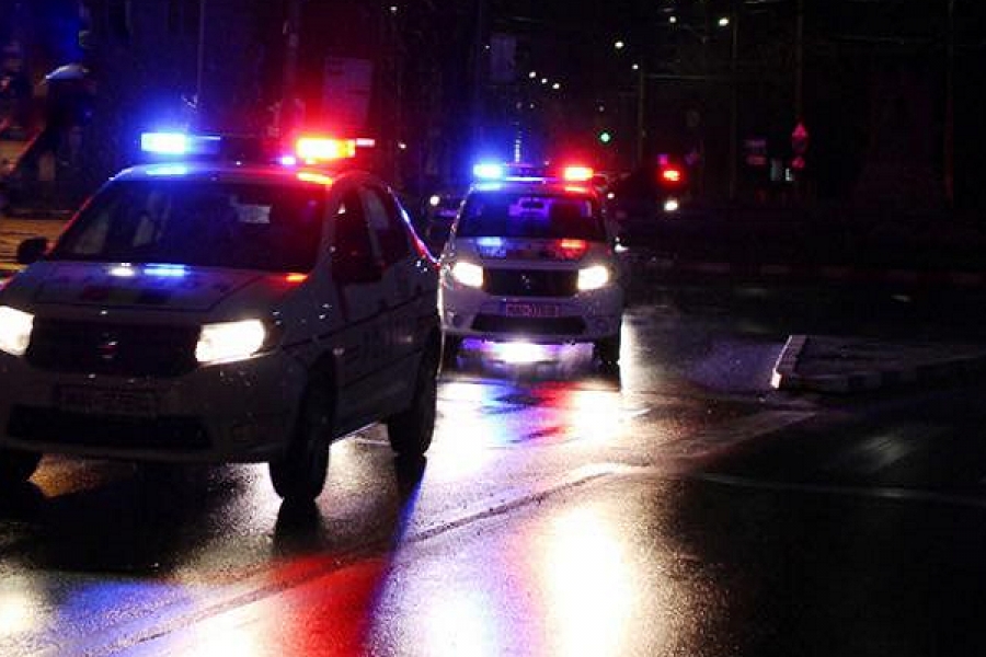 Urmărire pe străzile municipiului Orăștie ca-n filme: Un tânăr de 24 de ani a fost prins de polițiști conducând fără permis