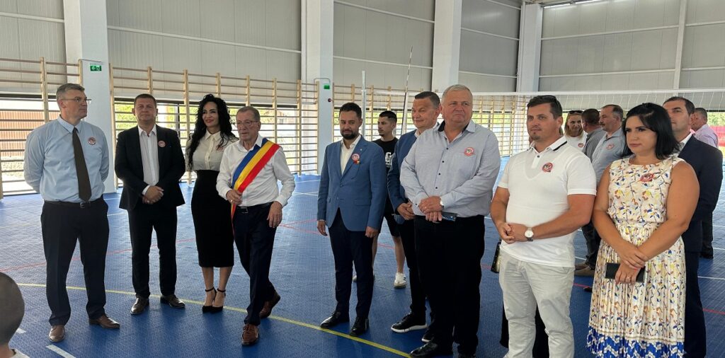 Corneliu Mureșan: Sală de sport modernă, construită cu bani de la guvern în Stremț