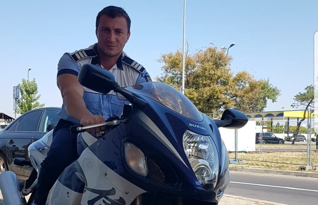 A renunțat la fumat și a economisit o sumă urișă. Polițistul Godină: „Am economisit ca timp 121 de zile pe care le-aș fi consumat fumând!”