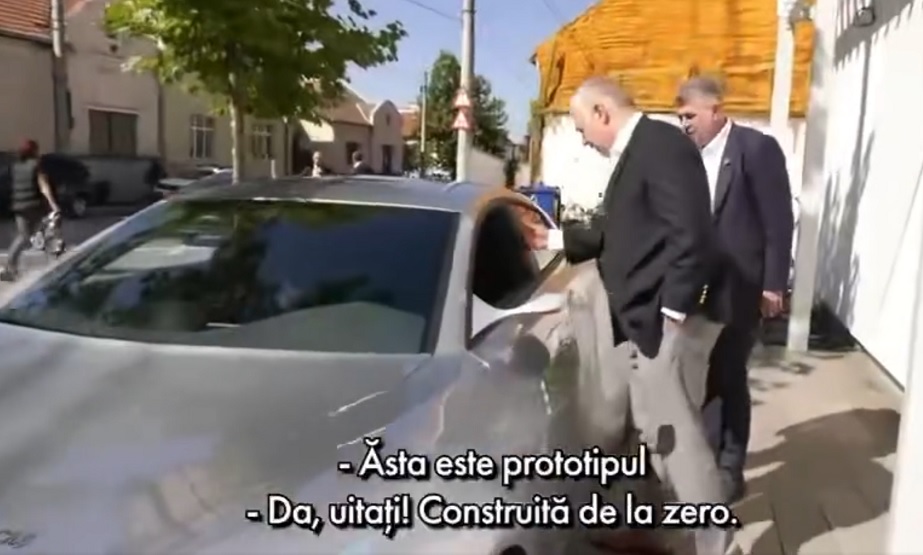 Prima mașină electrică fabricată la Cluj, o „minune tehnologică” 100% românească, a fost testată la Cluj de premierul Marcel Ciolacu