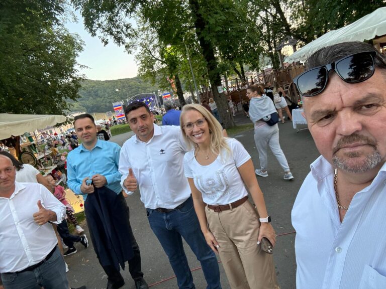 George Simion, conducătorul AUR și candidat la președinție, a vizitat comuna Florești