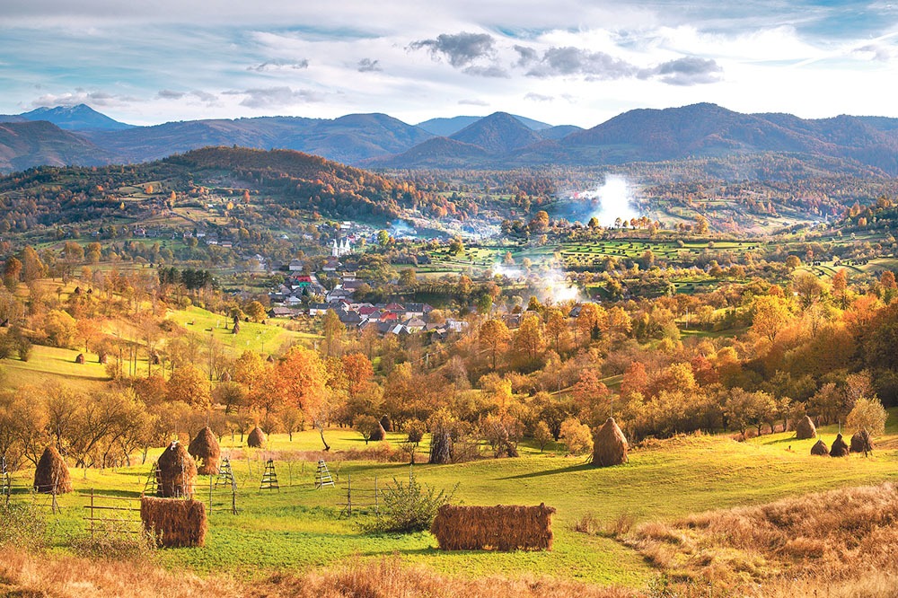 Toamnă nebun de frumoasă în Maramureș: Trasee montane de o zi în cea mai sălbatică zonă din Estul Europei