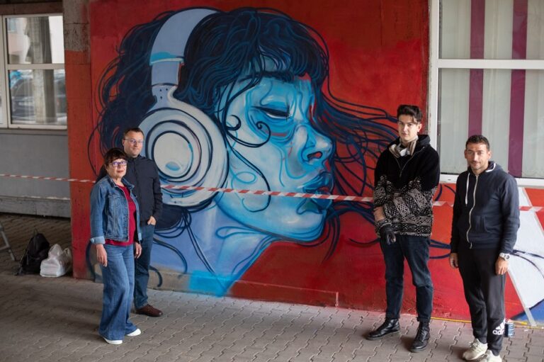 Huedin, locul unde arta urbană prinde viață – inițiativă cetățenească pentru un oraș mai colorat