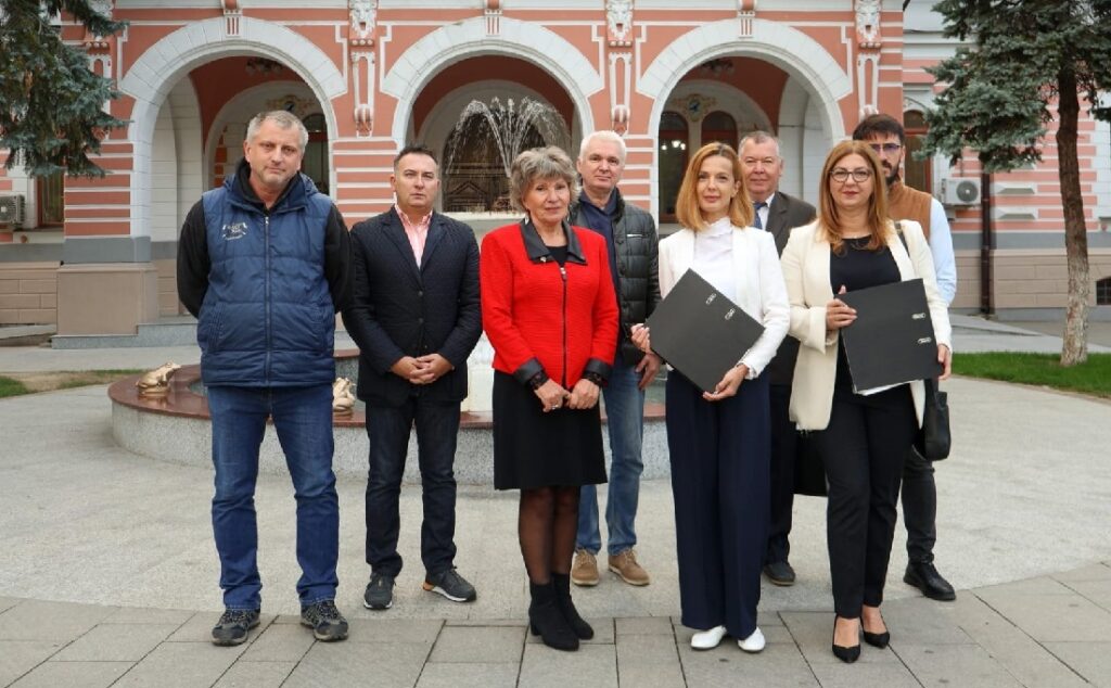 Pollyanna Hangan și Oana Biriș deschid listele parlamentare ale USR Hunedoara