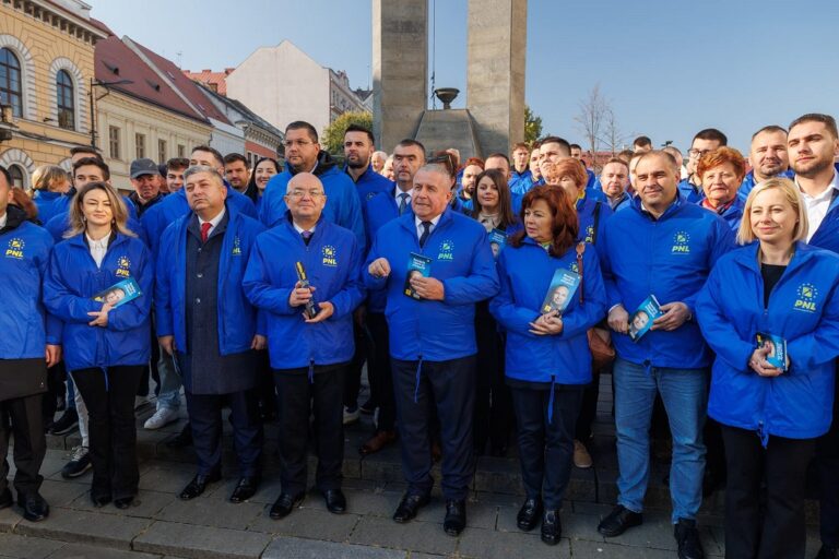 Candidații PNL Cluj la Parlament susțin menținerea cotei unice de impozitare pentru următoriii 10 ani. Este cheia investițiilor private în România