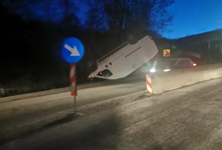 Accident la coborârea de la Izvoru Crișului spre Huedin pe DN1 Cluj-Oradea
