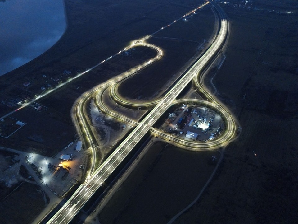 Autostrada Sibiu-Pitești. Se fac ultimele pregătiri pentru deschiderea primilor 15,7 km!