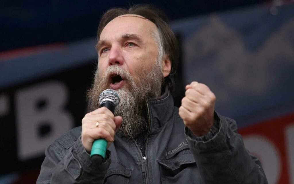 Ideologul lui Putin, Dughin, îl laudă pe Georgescu și spune că „România va fi parte din Rusia”