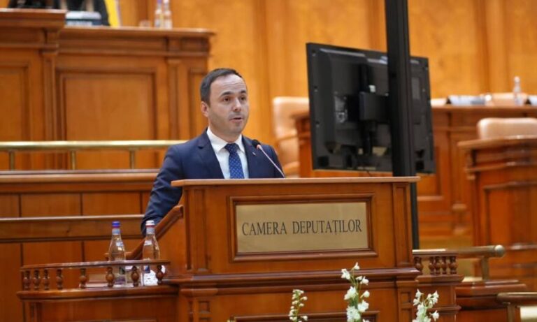 Liberalii intră oficial în opoziție! Ovidiu Cîmpean: „PSD nu mai este un partener credibil!”