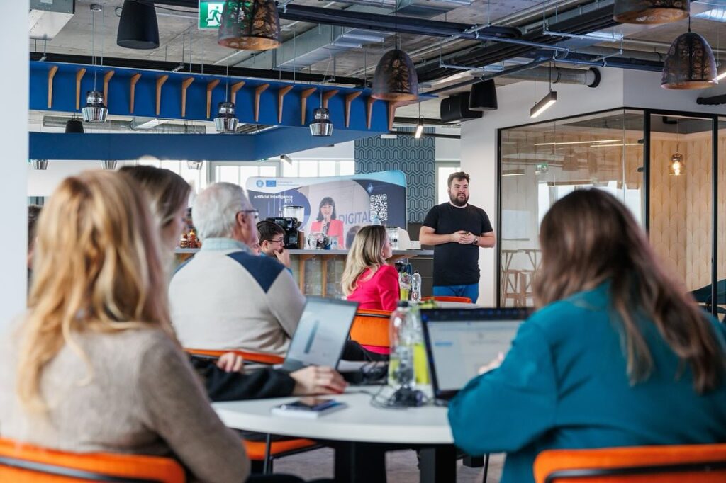 Primăria Cluj și Transilvania IT Cluster a organizat încă 2 workshopuri din proiectul SpinIT. Au reunit parteneri interesați să contribuie la dezvoltarea Clujului prin digitalizare și inovare