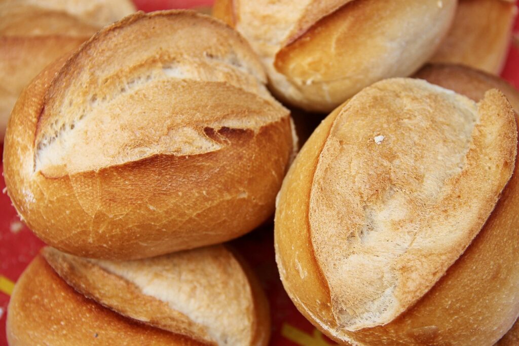 O fabrică de pâine din Huedin este de vânzare