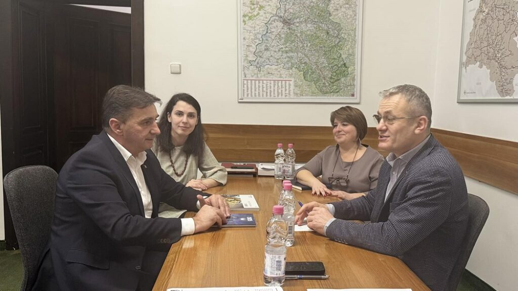 Întâlnire de lucru între conducerile consiliilor județene din Alba și Bihor. Ce s-a discutat?