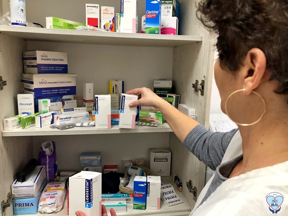 Dotări pentru cabinetele medicale școlare din Deva