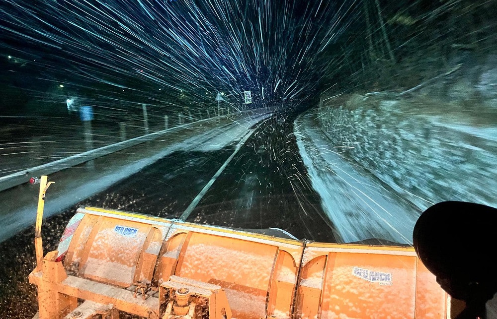 Acțiune de deszăpezire pe DN67C – Transalpina, între kilometrii 128 și 141, în Alba