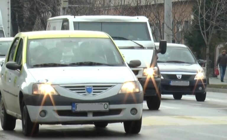 O nouă taxă auto pentru mașinile vechi ar putea fi plătită de 4 milioane de români