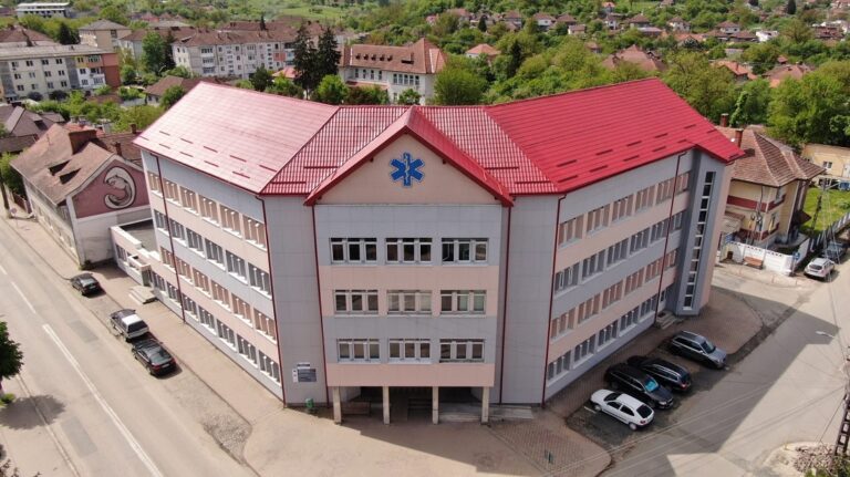 Spitalul Municipal Brad își consolidează echipa medicală și extinde serviciile oferite pacienților