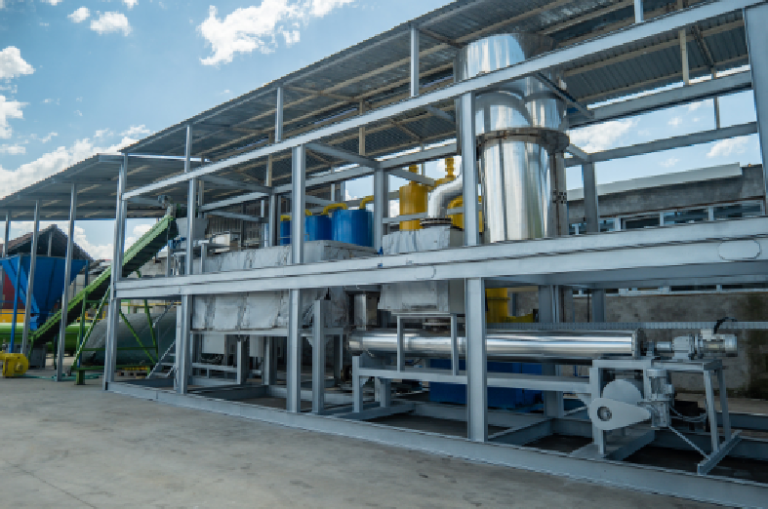 Transformarea deșeurilor în energie, extrem de aproape de a deveni realitate la Cluj: Lucrările la stația de dezintegrare moleculară au ajuns la 80%