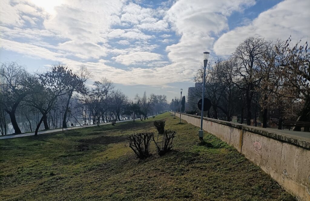 Faleza râului Mureș din Arad va fi modernizată printr-o investiție în valoare de 15 milioane de euro