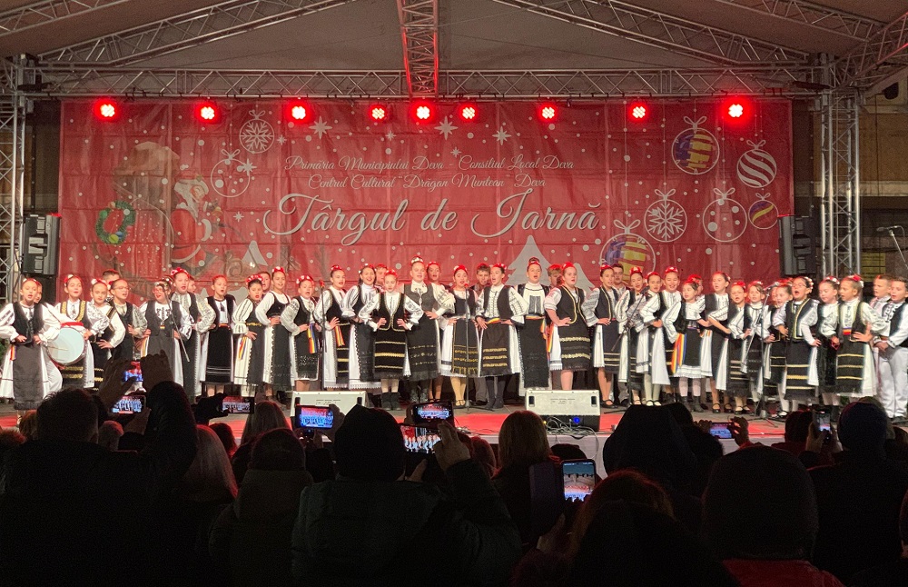 Juniorii „Ansamblului „Silvana” pregătesc spectacole memorabile pentru Jubileul de 50 de ani