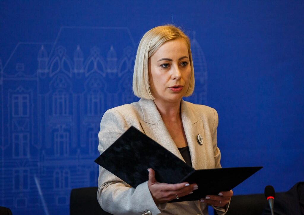 Maria Forna, noul Prefect al Clujului: Voi acționa cu imparțialitate și transparență